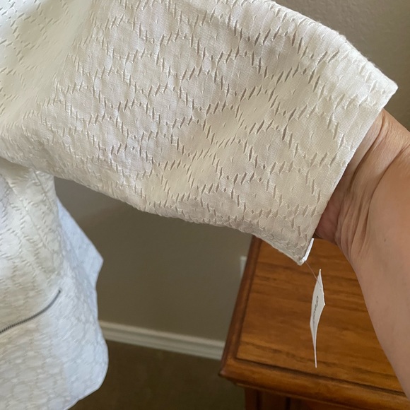 Plus Size Roz & Ali Ivory Textured Blazer NWT Size 2X - Picture 3 of 10